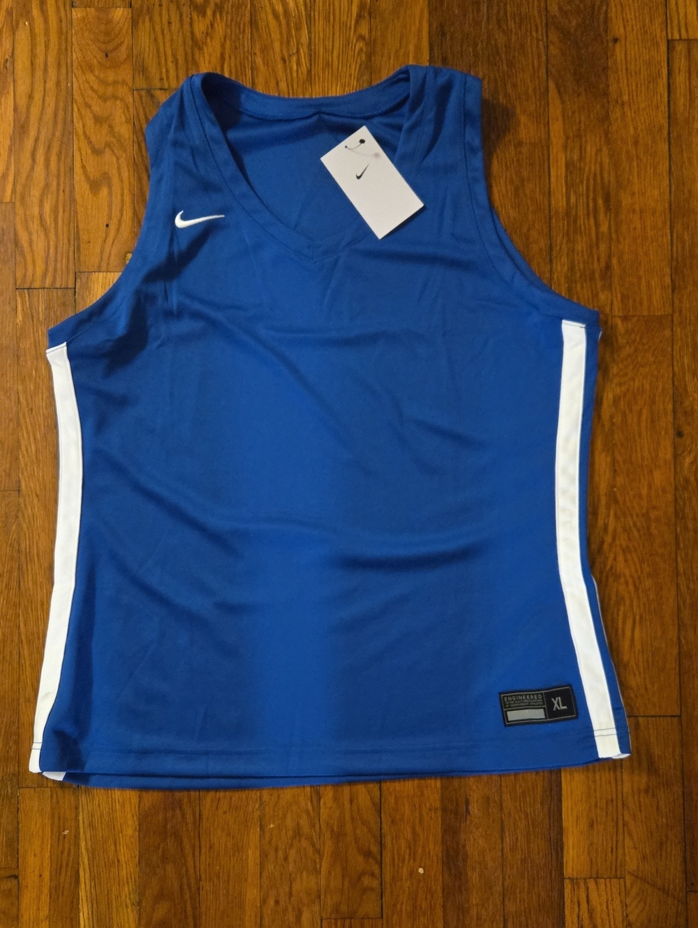 Women's Nike Basketball Jersey In Size XL